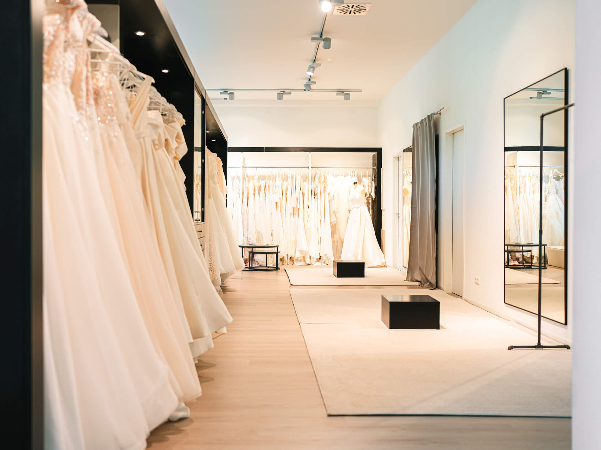 ma nova Brautmode München